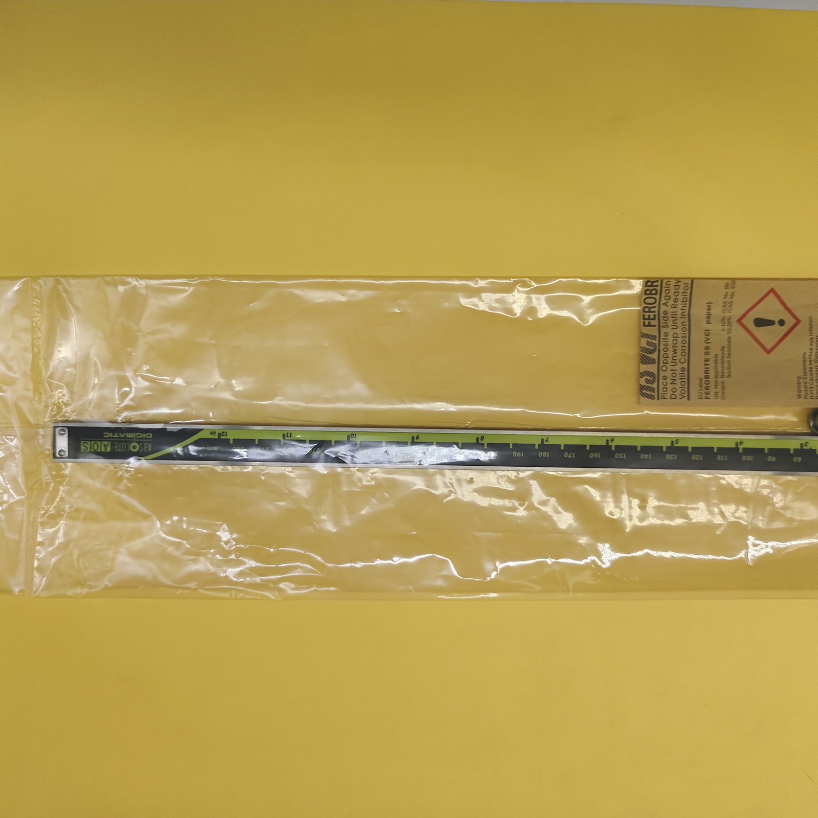 Mitutoyo Japan 500-193-30 300mm/12" Absolute Digital Digimatic Vernier Caliper