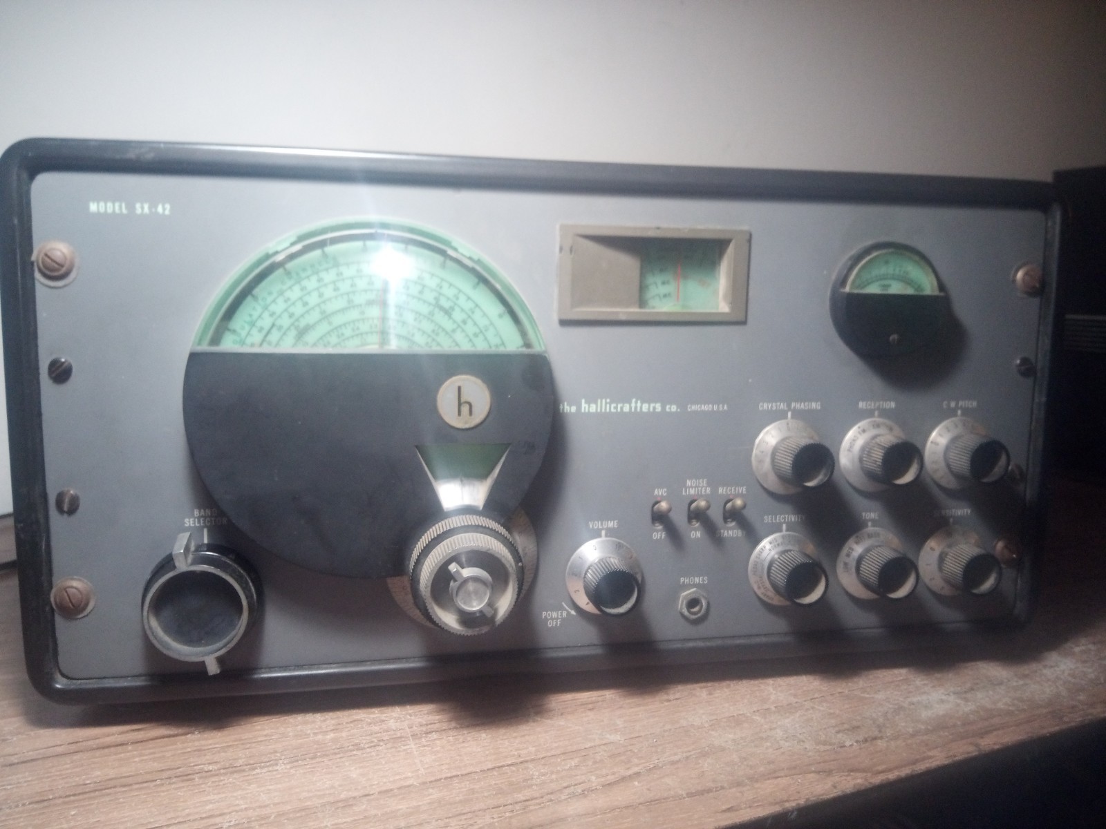 Hallicrafters SX-42 Receiver For Restoration Check Out All 22 Pics