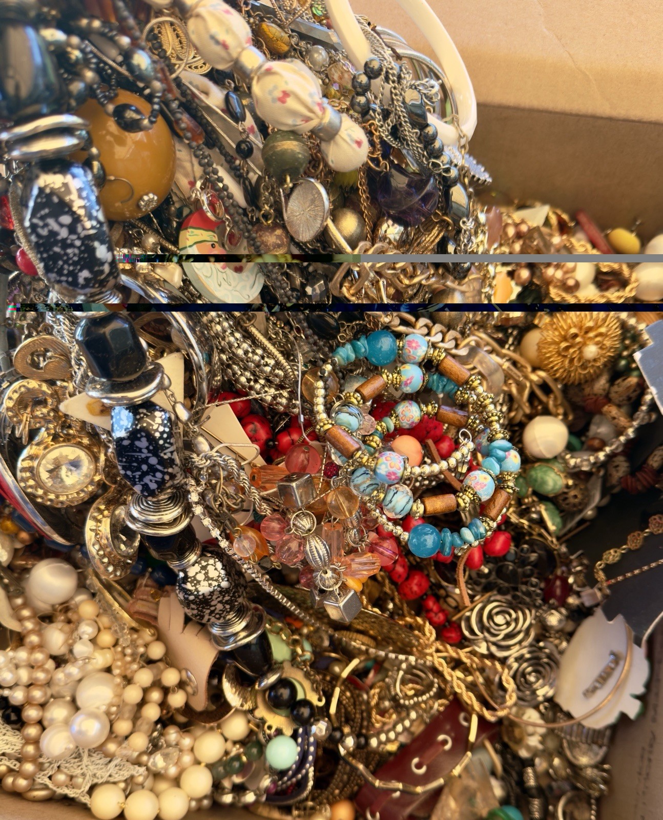 MIXED JEWELRY LOT CRAFT REPAIR, RESELL, REPURPOSE, VINTAGE TO NOW! 20 POUNDS