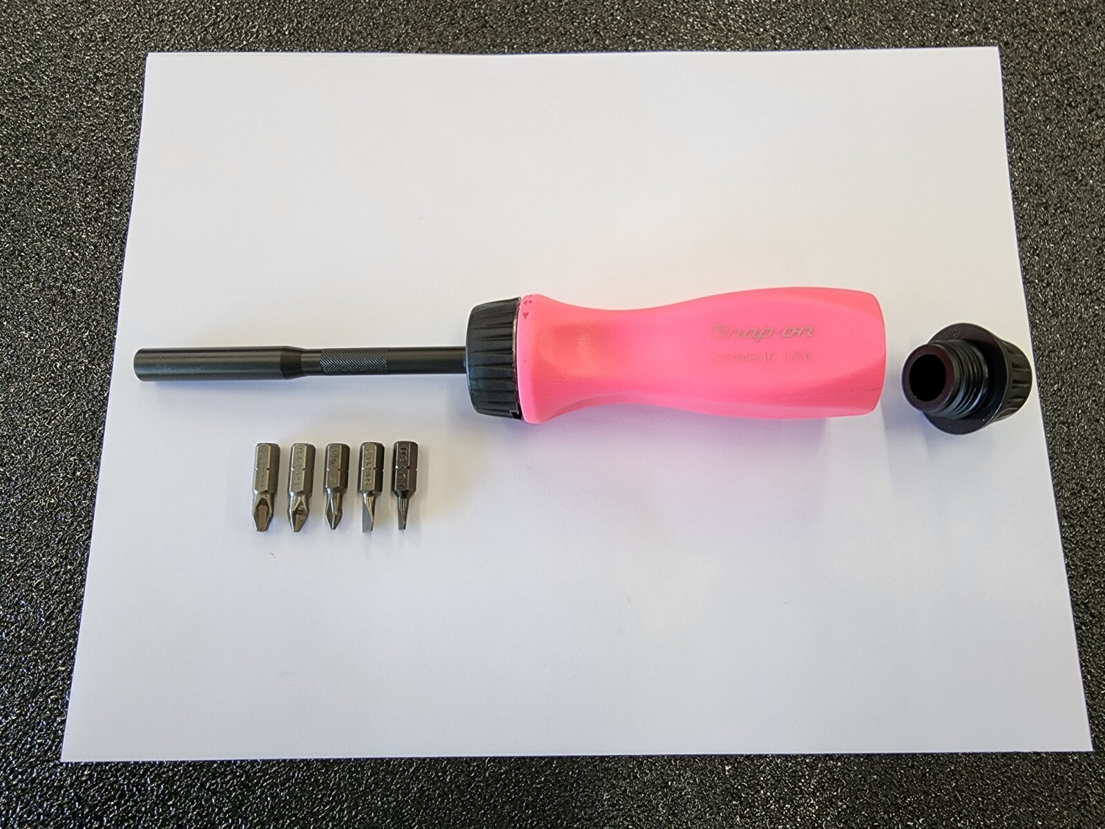 Snap-on Tools RARE PINK & BLACK Ratcheting Screwdriver w/black shank SSDMR4B