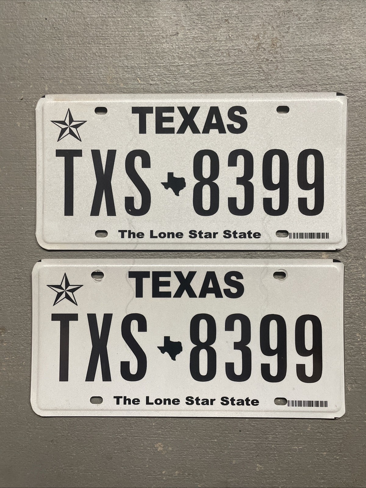 EXPIRED TEXAS LICENSE PLATE PAIR/SET LONE STAR ⭐️ STATE RANDOM LETTERS/NUMBERS🤠