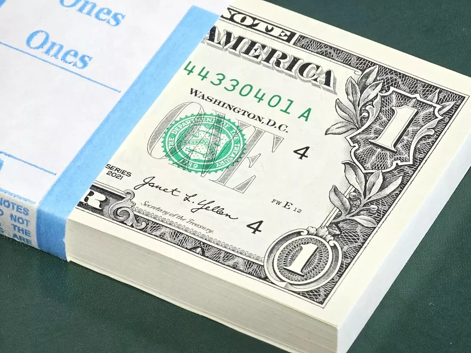 Lot of 100 Uncirculated One Dollar Bills 2021 Richmond Consecutive Notes BEP