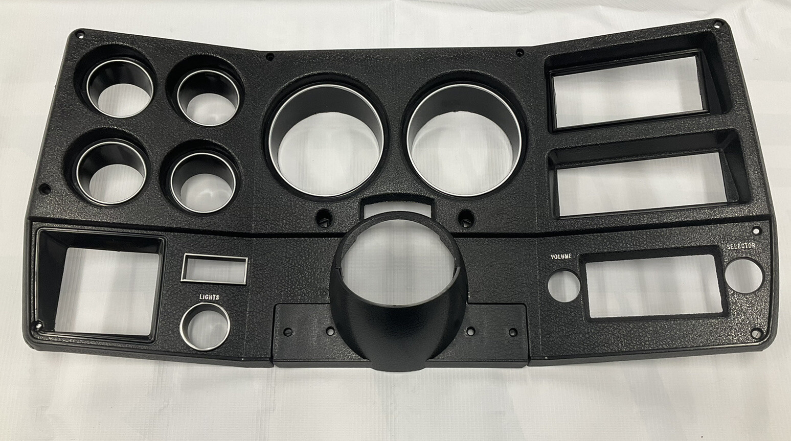 1975 1976 1977 CHEVROLET GMC C10 C20 BLAZER K5 GAUGE INSTRUMENT BEZEL WITH A/C