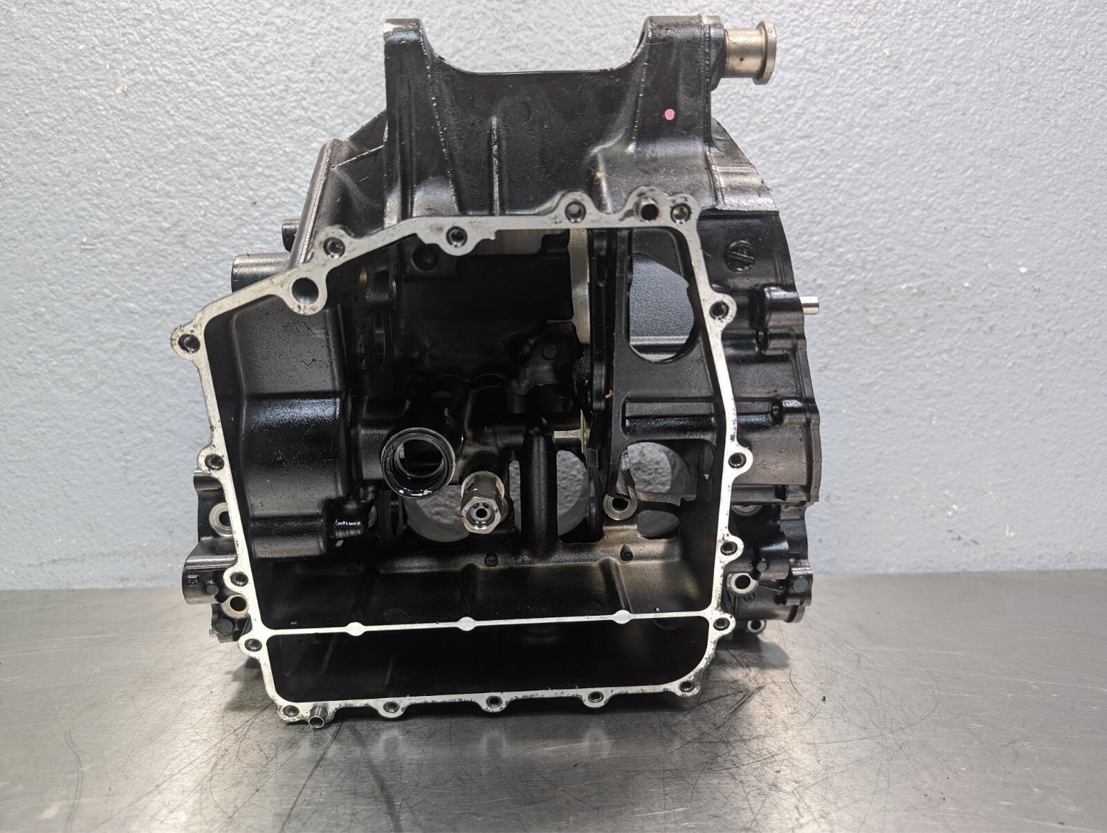 2009-2012 Kawasaki Ninja ZX6R OEM Engine Case Cases Block Crank - 14001-0159