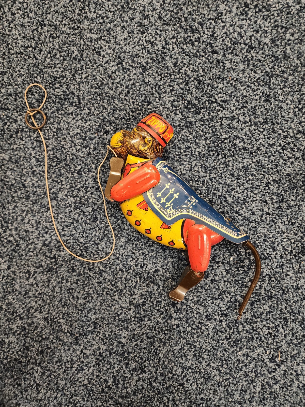 MARX  ZIPPO THE CLIMBING MONKEY TIN TOY