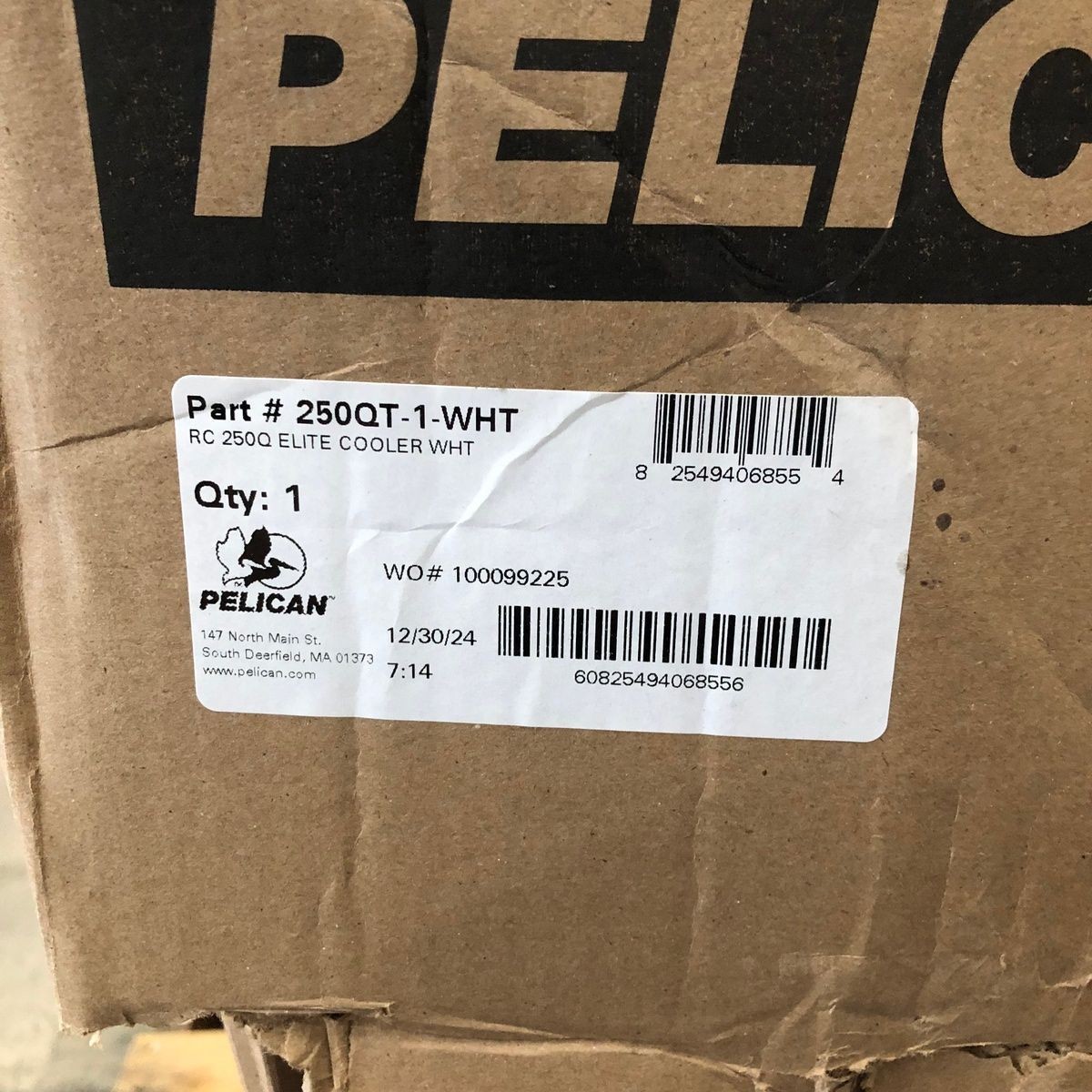 PELICAN Elite Outdoor Cooler 250QT White 200 Can Capacity**