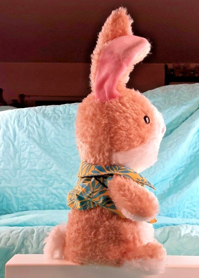 Bunny Rabbit Sweet Dancing Plush Hallmark Battery Operated Dances & Sings Easter