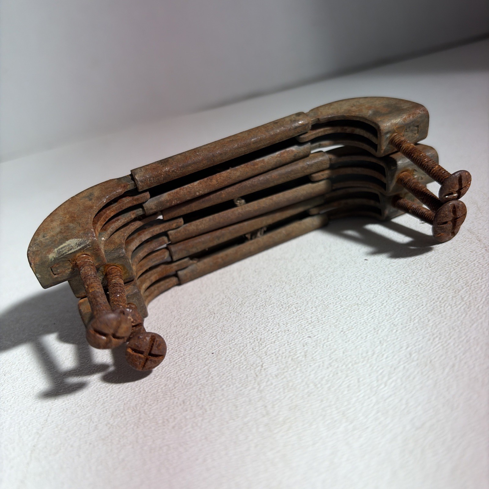 Vintage Art Deco Mid Century Modern Rustic Drawer Pulls Handles Set Of 3