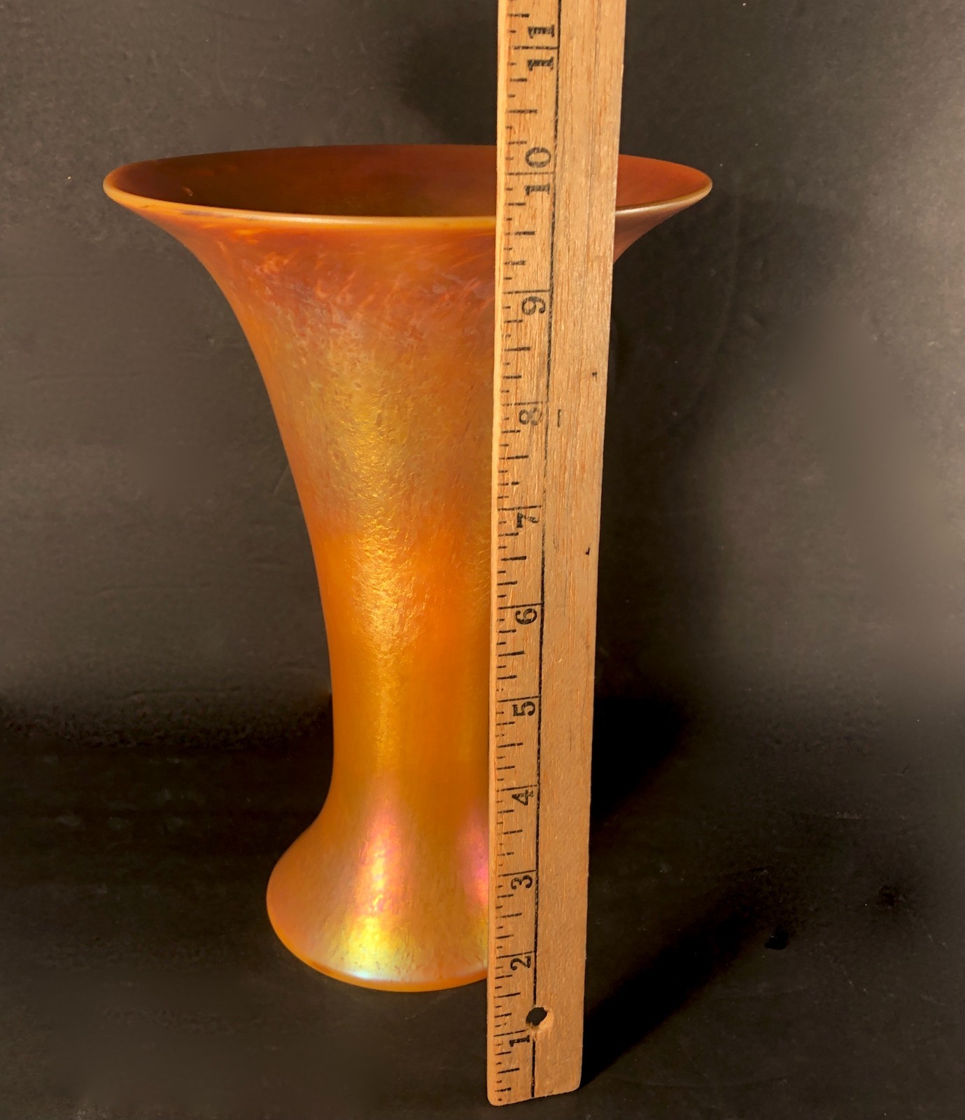 VTG Lundberg Studios 1992 Gold Iridescent Luster Art Glass Vase Numbered 072865