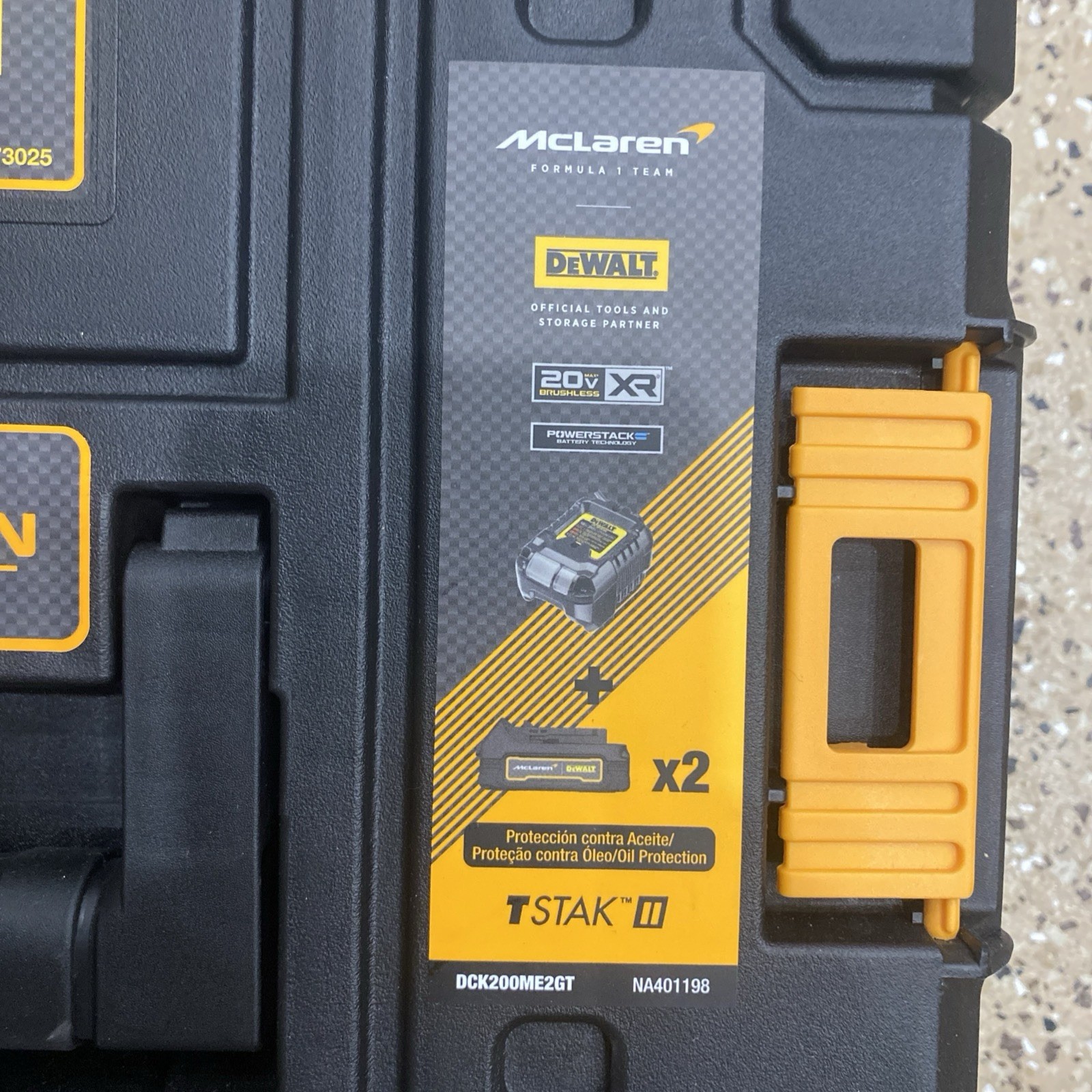 DEWALT McLaren F1 Team Limited Edition DCK200ME2GT 20 V XR Brushless Twin set