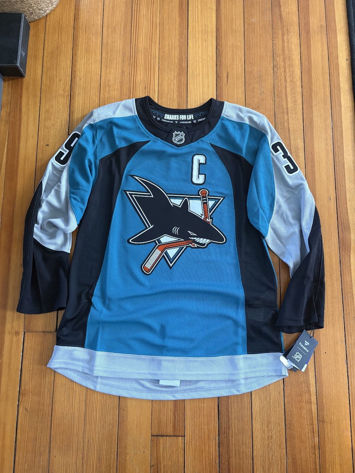 AUTHENTIC San Jose Sharks Logan Couture Fanatics Premium Jersey NEW Sizes 42-52