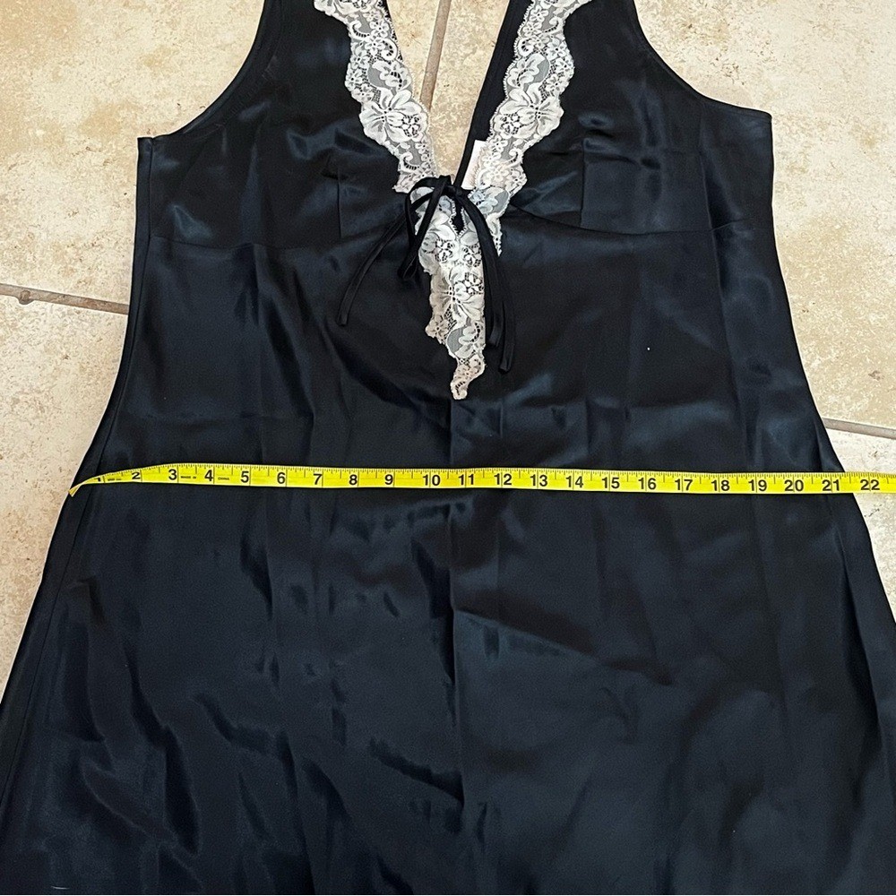 Whispers Lace Trim Slip Dress Black Lingerie Nightgown L/XL Feminine Romantic