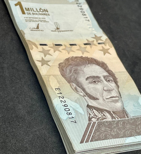 Venezuela 1 Million Bolivar Soberano 2020 X 100 Pcs Bundle used 💎💎