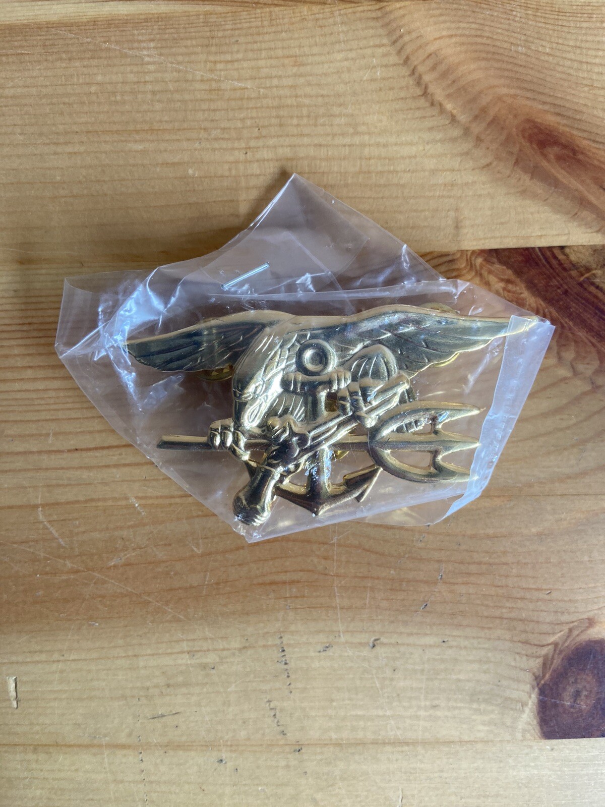 US Navy SEALS Special Warfare Gold Trident Insignia Badge Pin 2-3/4" Full Size