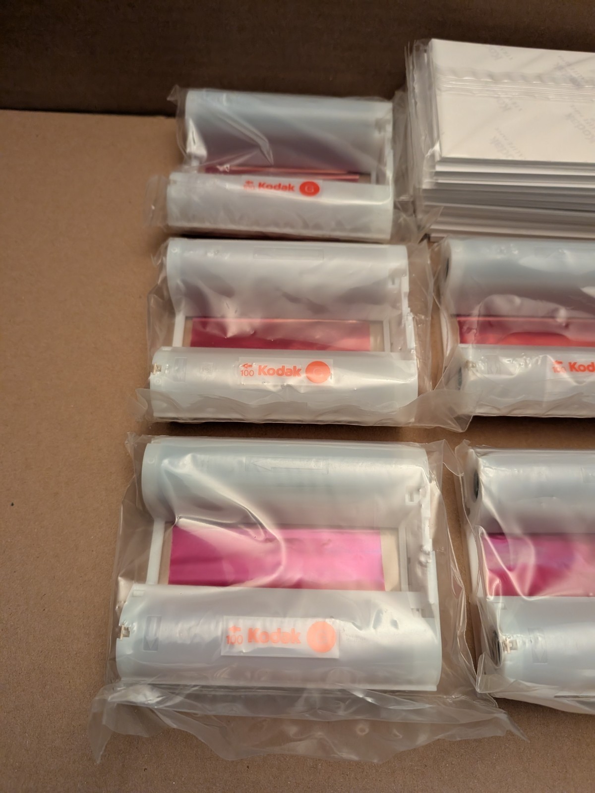 Kodak EasyShare G600 550 Sheets Photo Paper & 7 Lot Ribbon Bundle