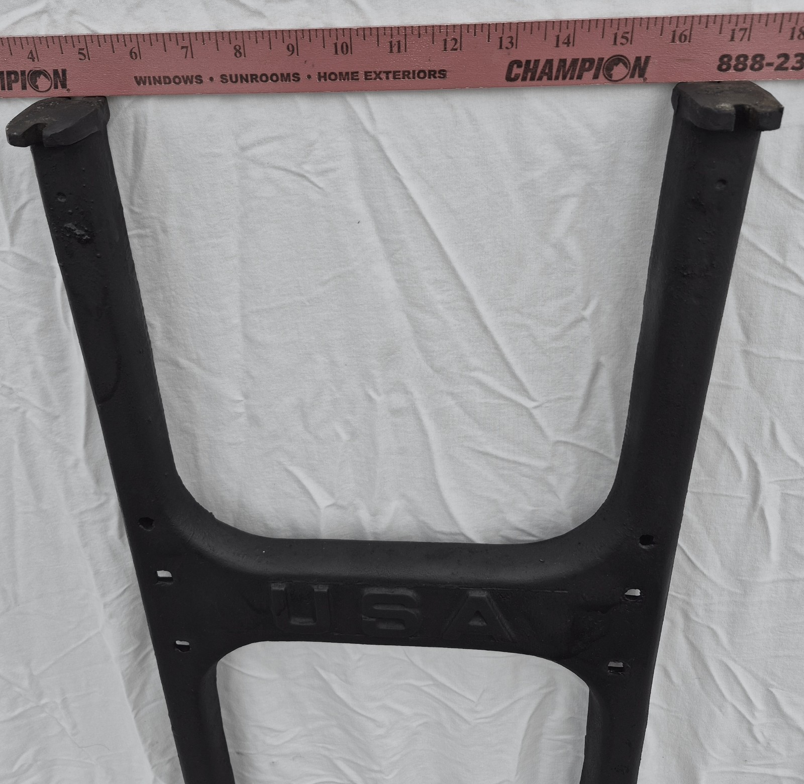 Antique Industrial Vintage Cast Iron Table Legs USA 28 Inches Tall