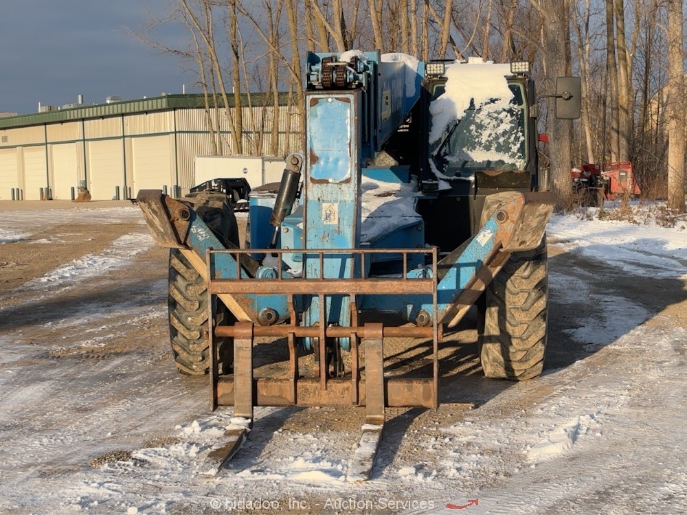 2014 Genie GTH1056 56' 10K Telescopic Reach Forklift A/C Cab Telehandler bidadoo
