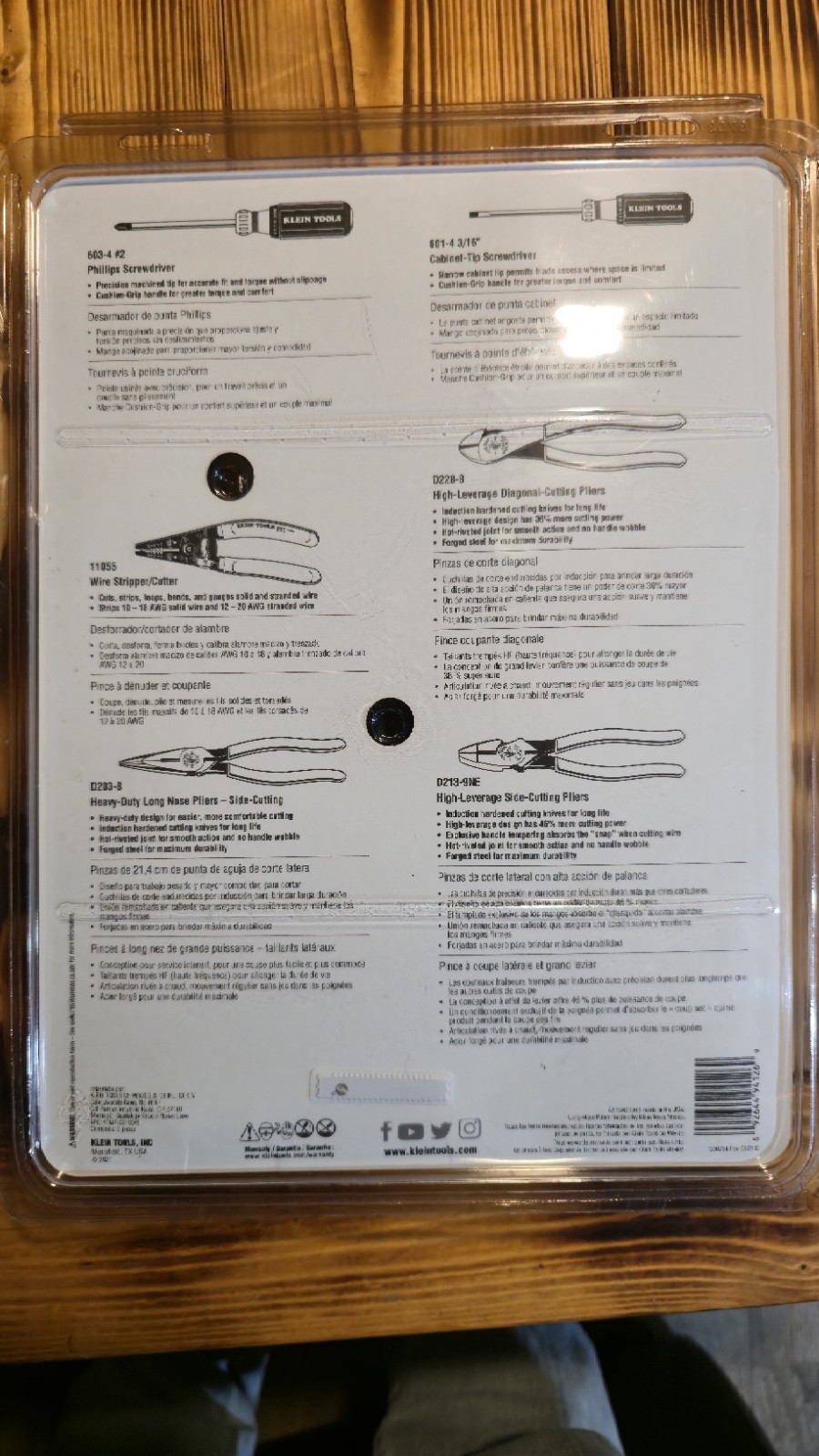 Klein Tools 94126 6-Piece Apprentice Tool Set. ((read Description))