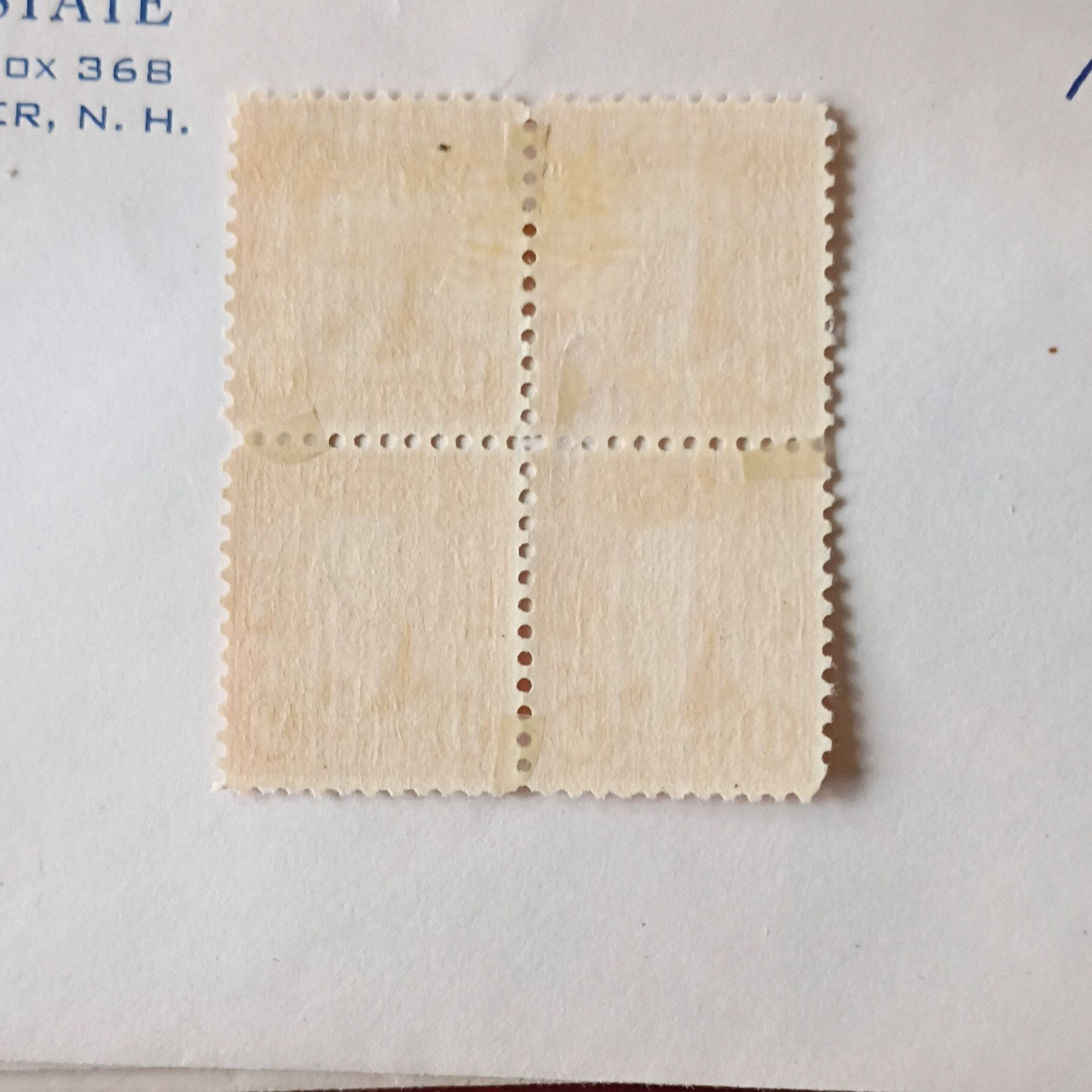 #590 MintHOG stamp 9c Jefferson Block of 4