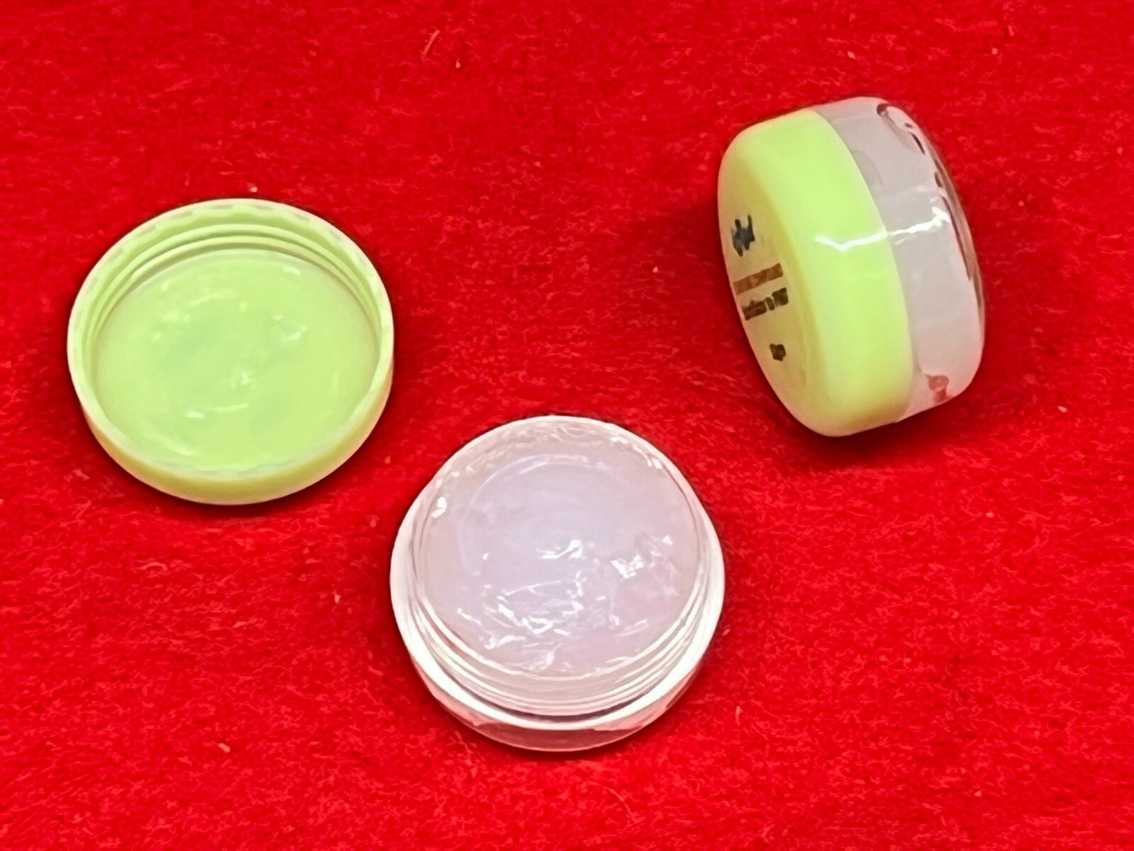 Silicone Optical Coupling Compound for PMT Photomultiplier Scintillator Detector