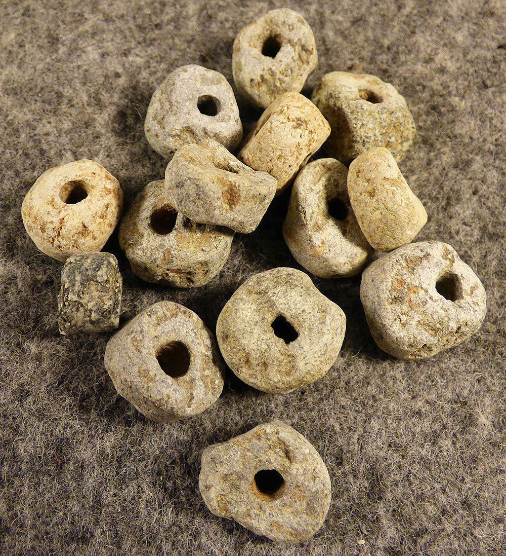 (5) Pre-1600 Cherokee Indian Drilled Stone Trade Beads Ancient Beads Nice Patina