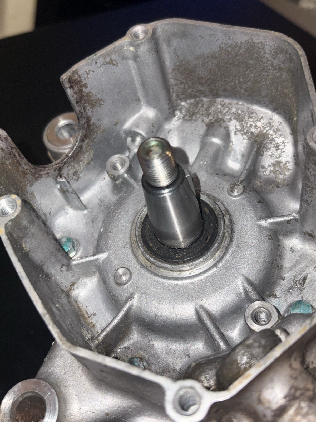 99-02 2002 CR125R CR125 OEM Engine Crankcase Crank Case Bottom End Transmission