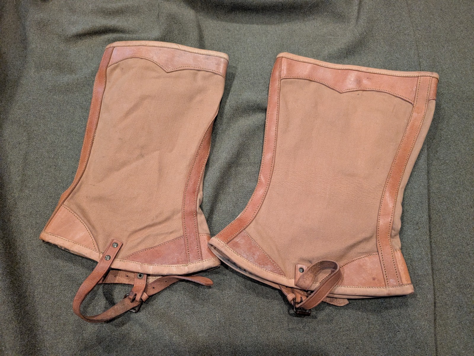 REPRO WW! Leather and Canvas Officers or Gentlemans Private Purchase Leggings