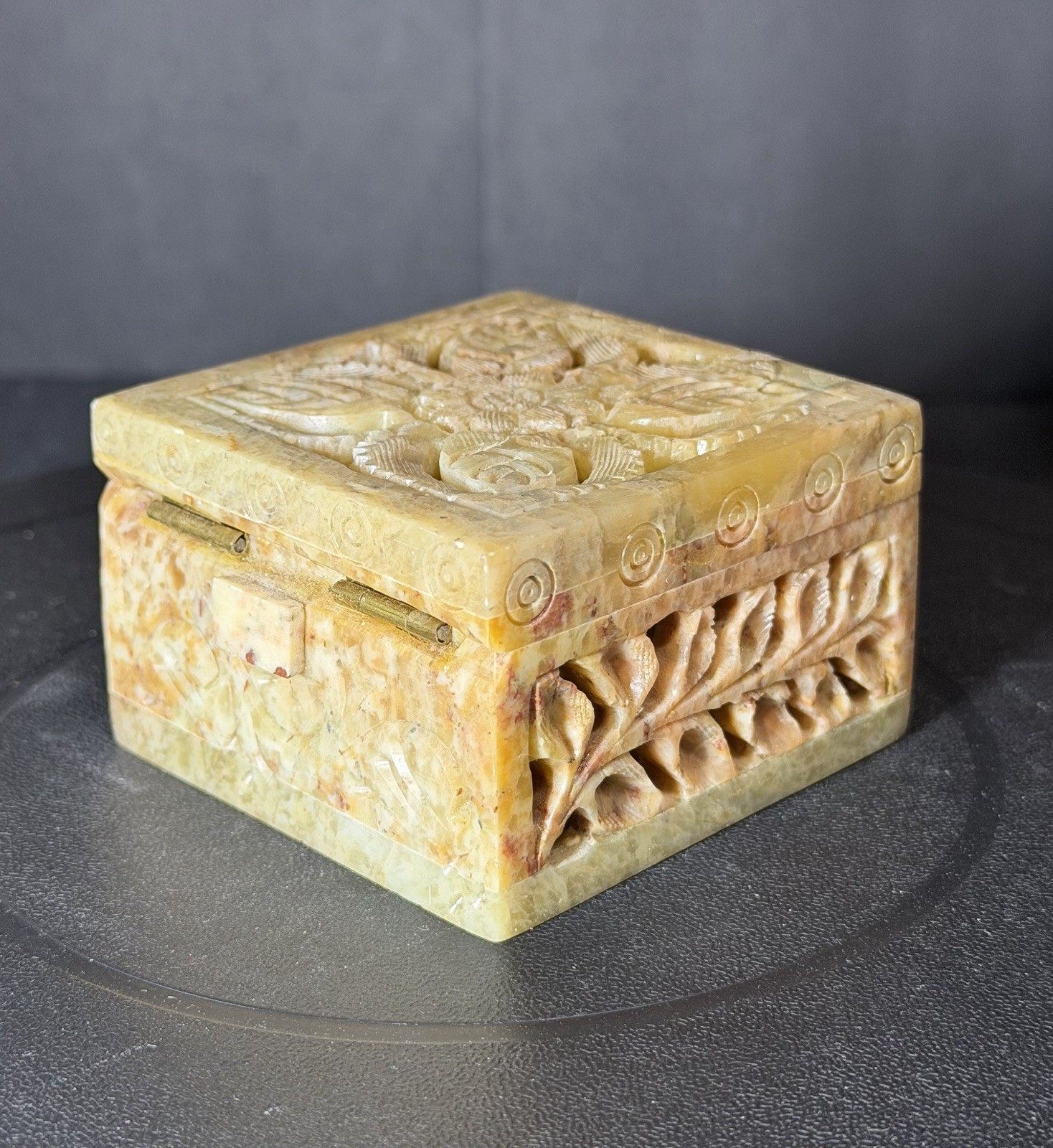 Vintage Intricate Hand Carved Soapstone Trinket/Marble Jewelry Box - 3”x 3”