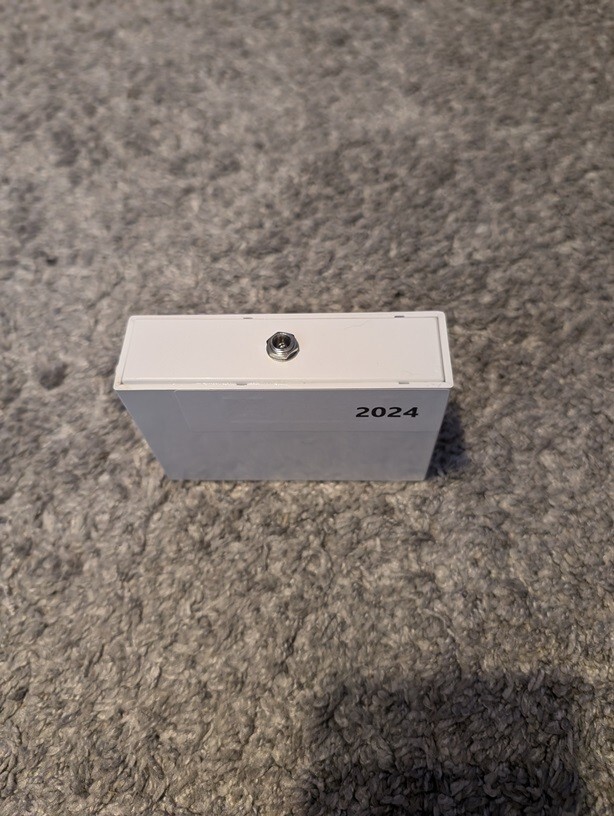 4.8 volt Rechargeable Battery