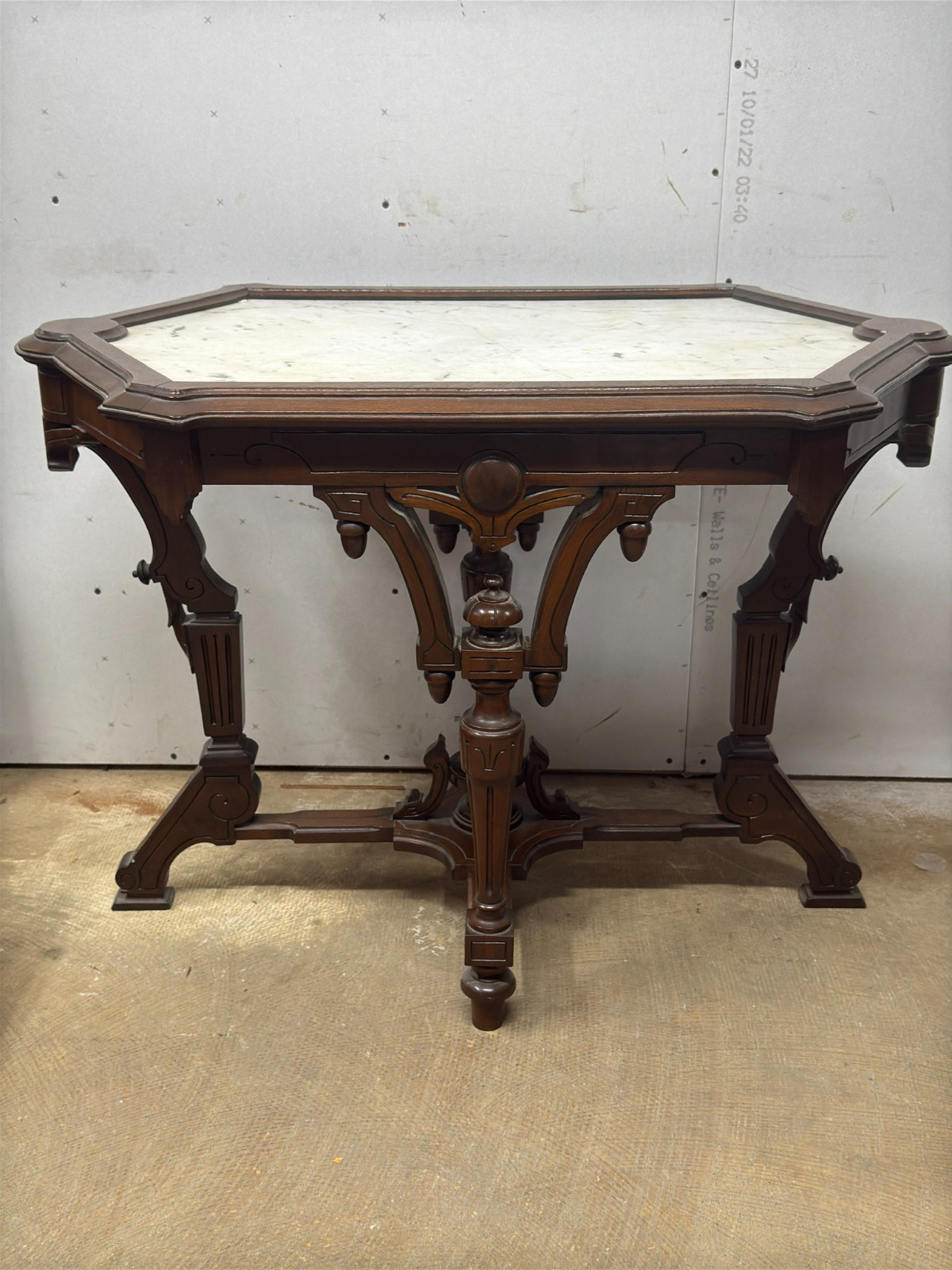 antique Rennaissance revival Victorian walnut parlor center table marble 1870