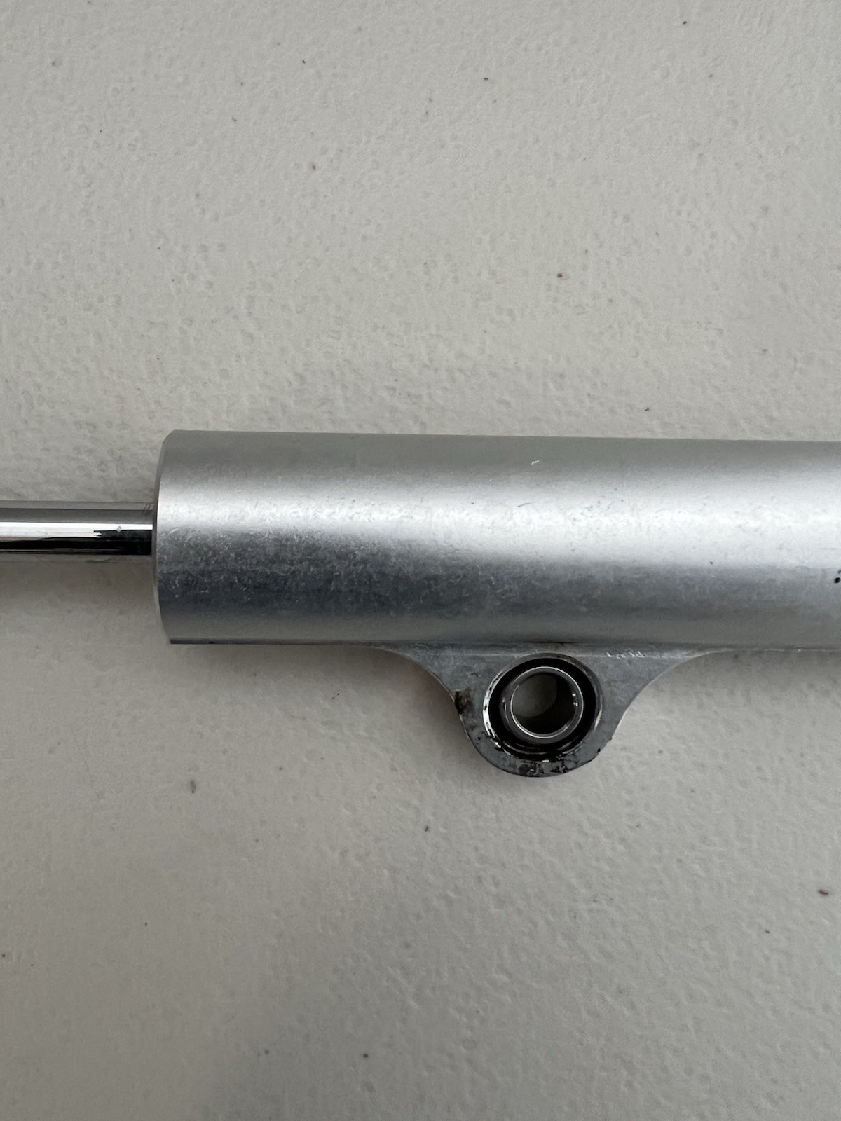 2010 2011 2012 2013 2014 10-14 BMW S1000RR S1000 OEM STEERING DAMPER STABILIZER