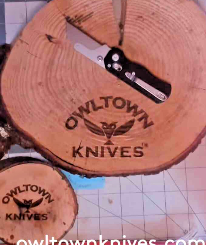 NEW Spring4th Sling Cutter Box cutter knife with button lock action. 440, G10