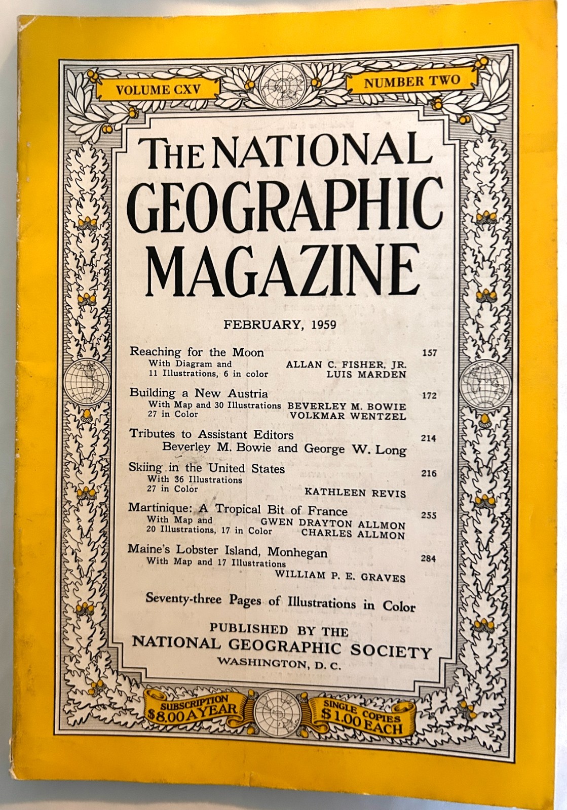 10 National Geographic Magazines Lot 1900-2010 No Dups Junk Journal Art Collage