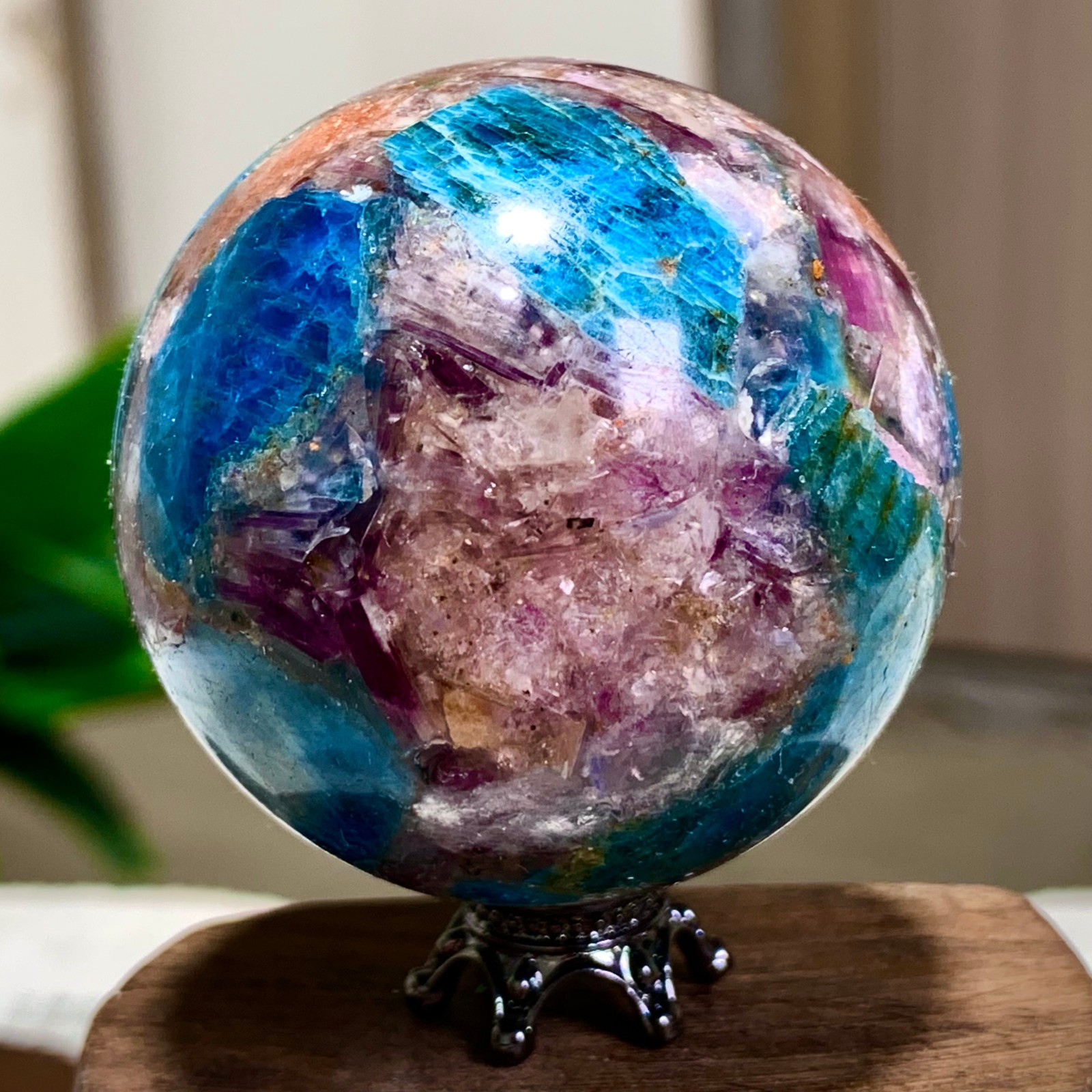 128G Natural Blue Aptite +Sun Stone purple lepidolite Sphere mineral sample