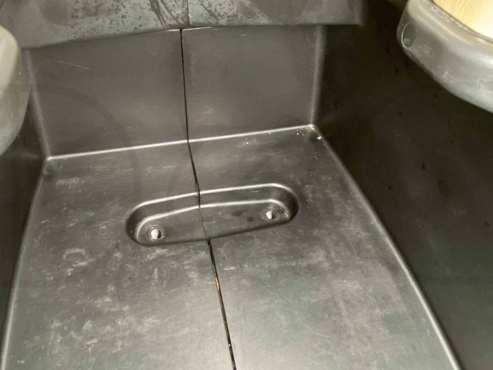 03-07 Ford F250 F350 King Ranch Super Duty Center Console Floor Storage Tan OE