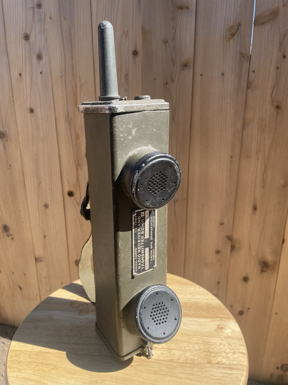 WWII US Walkie talkie - WW2 US Walkie Talkie - Original U.S. Phone WWII - Field