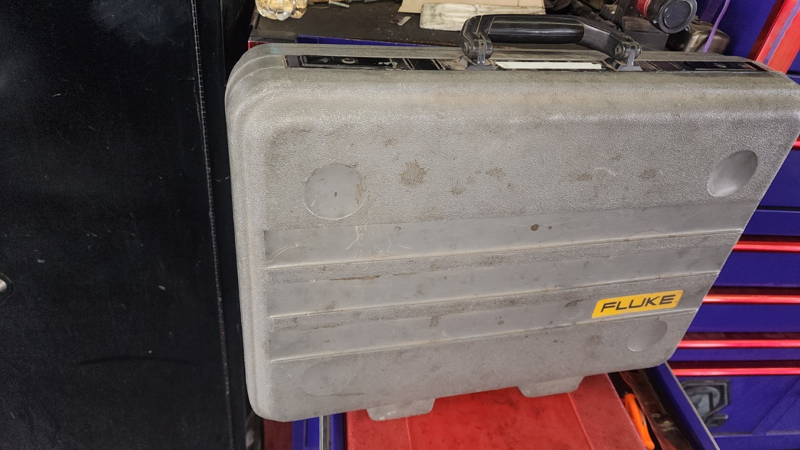 FLUKE 98 SCOPEMETER Series ii With Case and Cables Great Condition