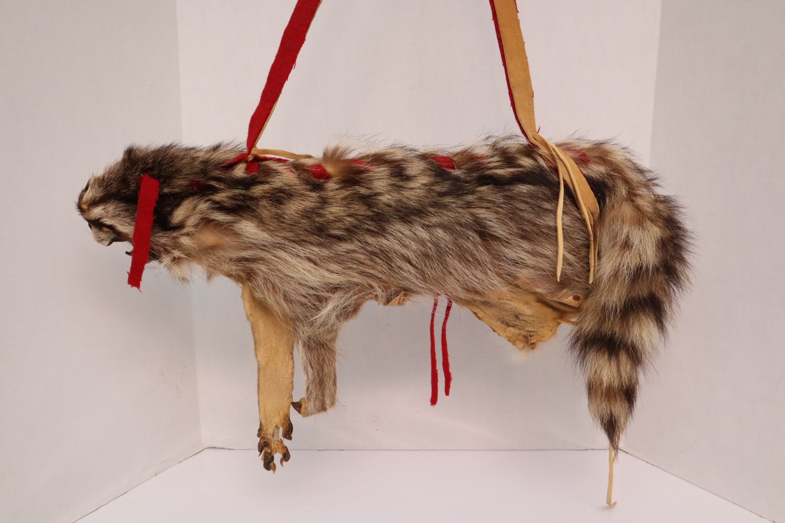 NATIVE AMERICAN INDIAN INNER Badger HIDE LEATHER POUCH BAG PLAINS