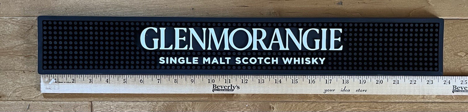 GLENMORANGIE SCOTCH WHISKY RUBBER BAR RAIL RUNNER SPILL MAT *BRAND NEW* BLACK