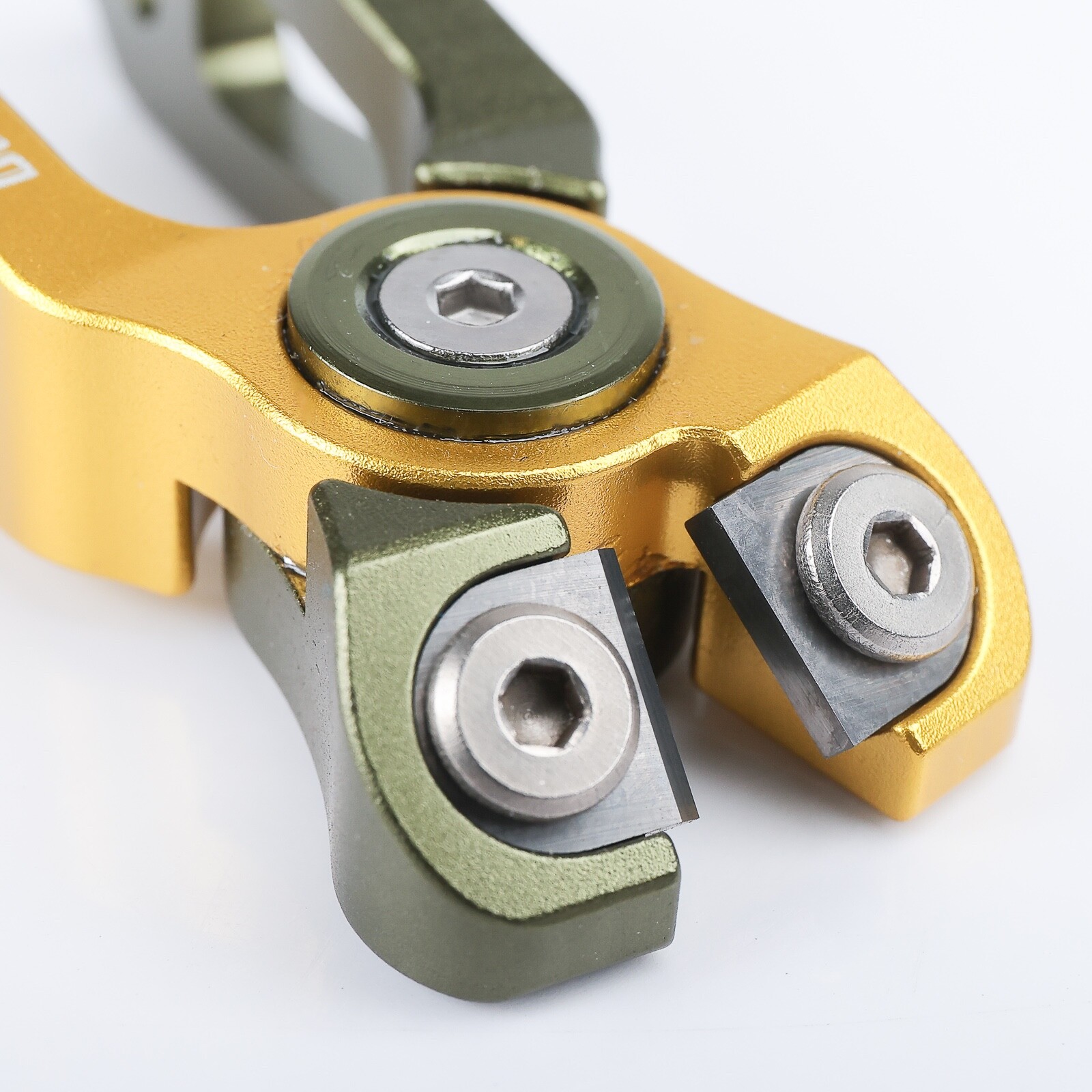 Dr Slick Cyclone Nipper - Offset Cut - Green/Gold - FREE SHIPPING