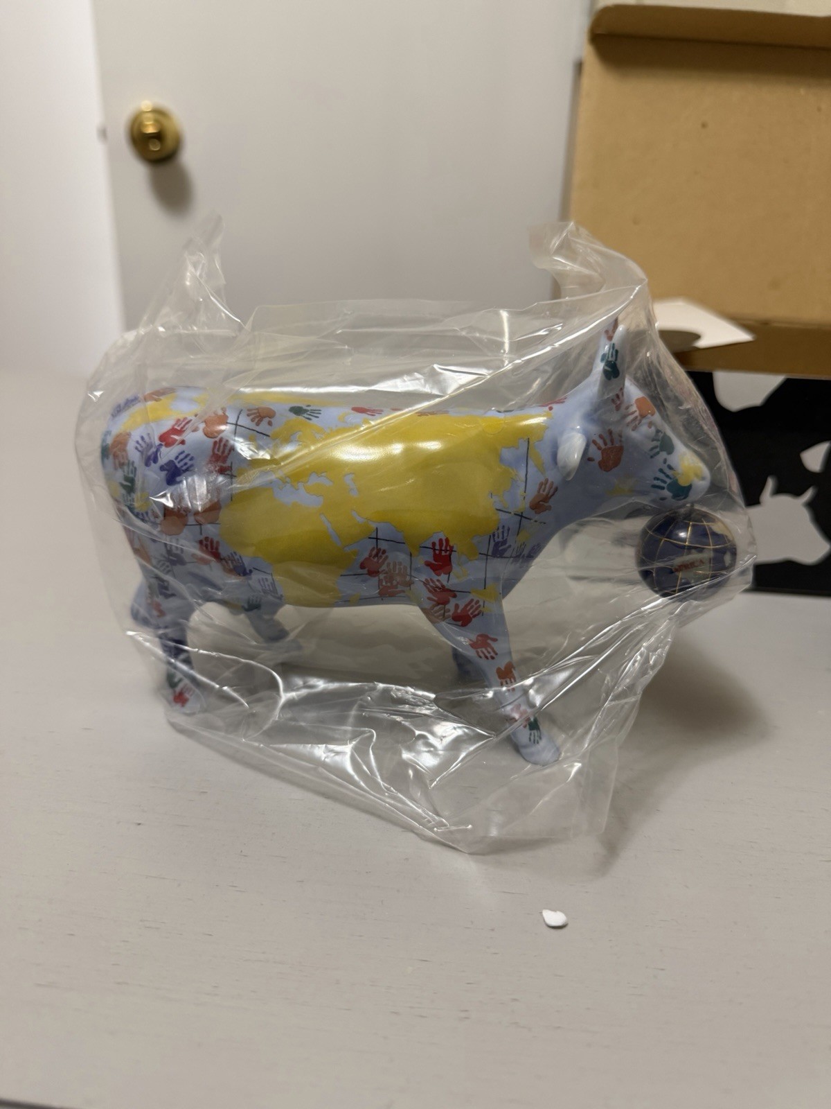 Cow Parade "It's A Smooll World" Westland Giftware NEW IN BOX Never Displayed!!