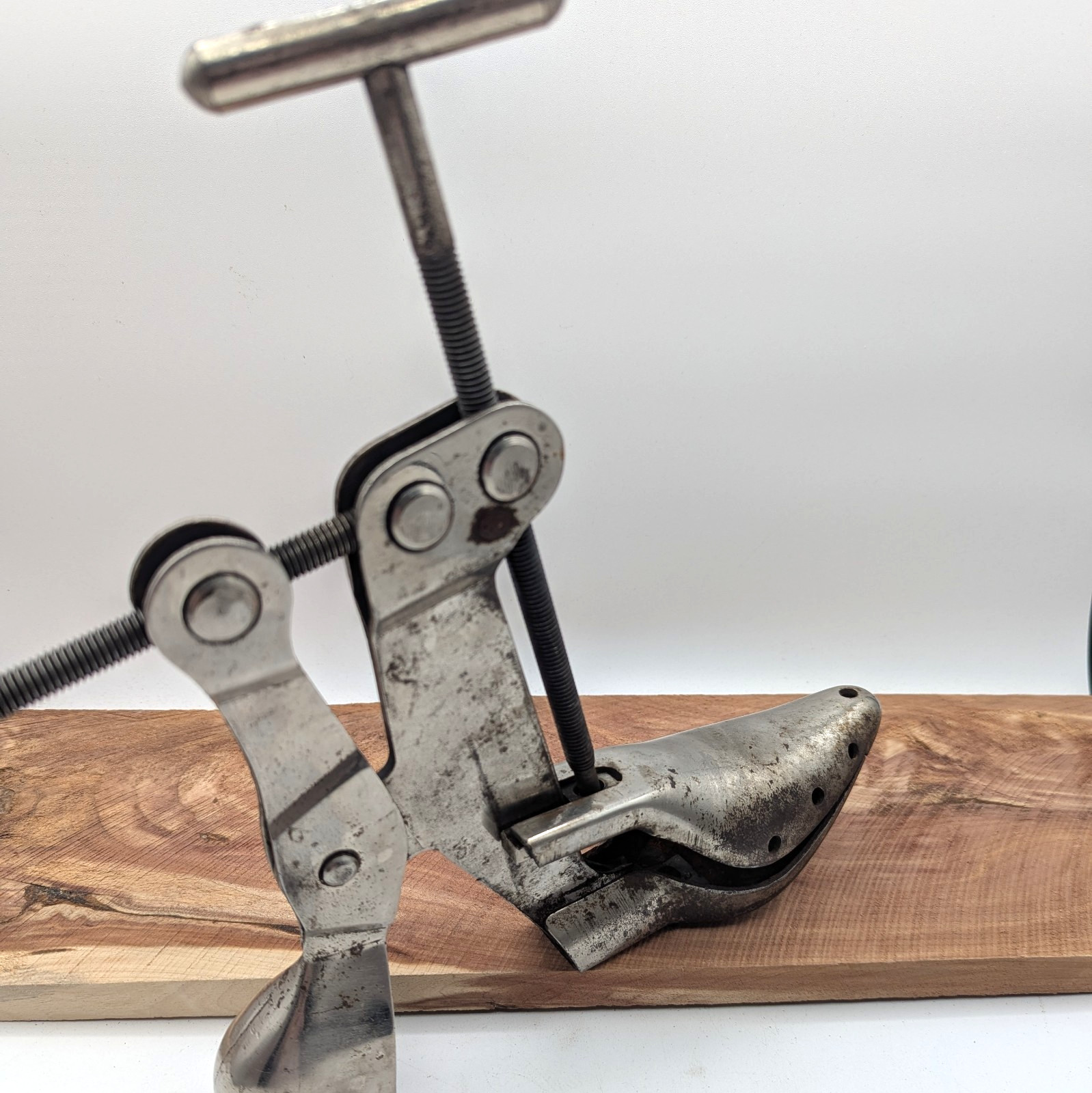 Vintage 1929 Nu-Way Steel Industrial Steampunk Shoe Stretcher Factory Sizer