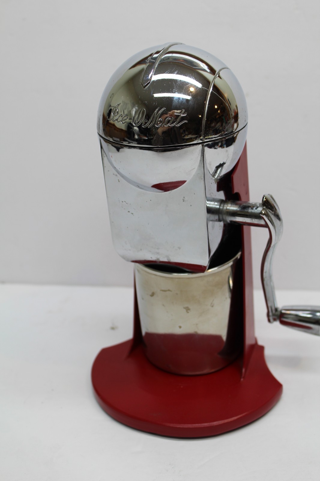 Retro Metrokane Ice-O-Mat Manual Ice Crusher Chrome & Red Hand Crank