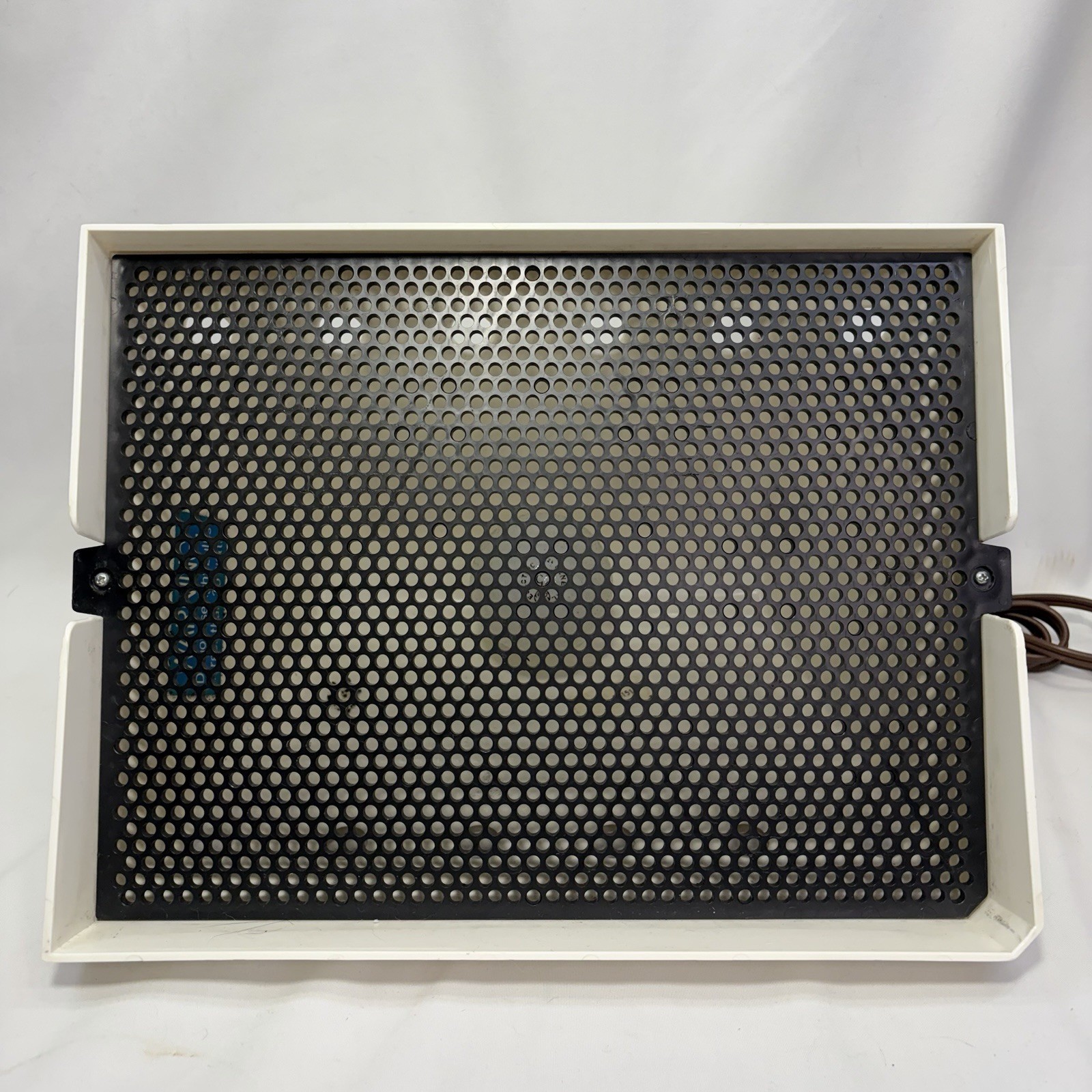 Vintage Hasbro Lite Brite 1973 Light Bright 5455 With Large New Bag Of Pegs