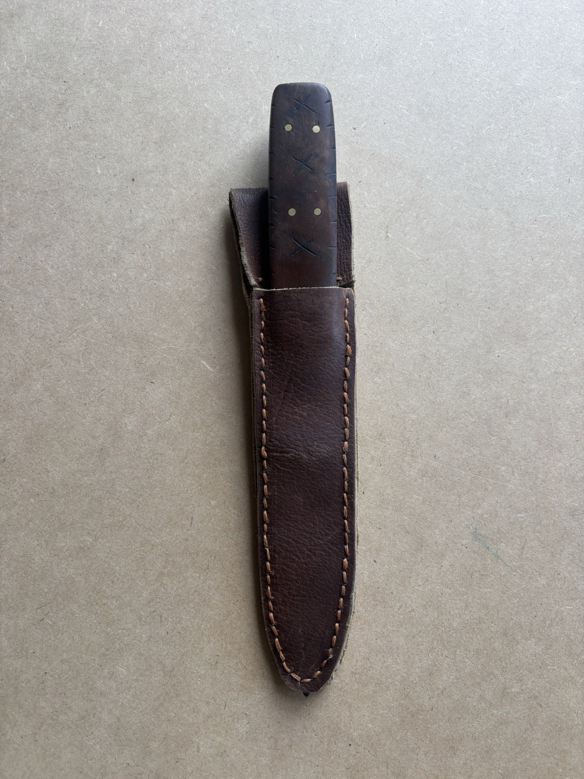 Vintage Custom Made Fixed Blade Knife. Unmarked.