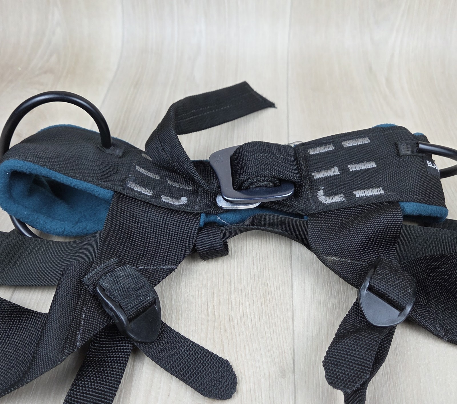 Black Diamond Bod Sit Harness MEDIUM Black & Blue Made in USA Rock Climbing Gear