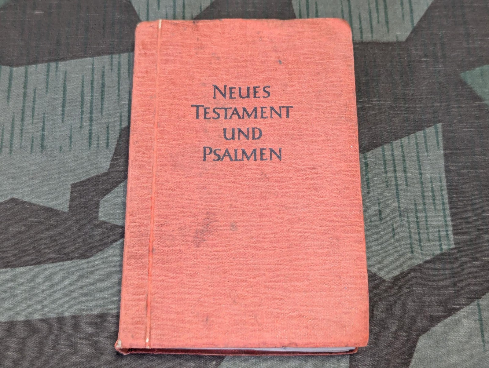 WWII New Testament Bible for German POWs 1942 PW Prisoner of War POW Camp Book