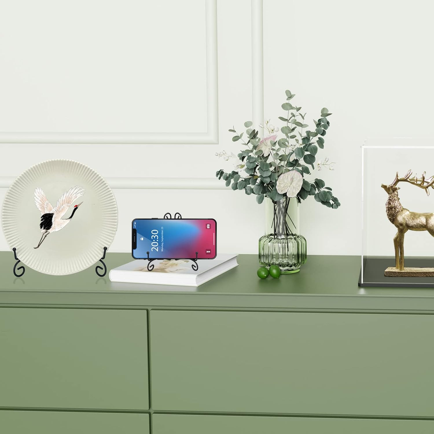 Black Iron Plate Stand, 10 Inch Plate Holder for Display, Small Metal Plate Disp