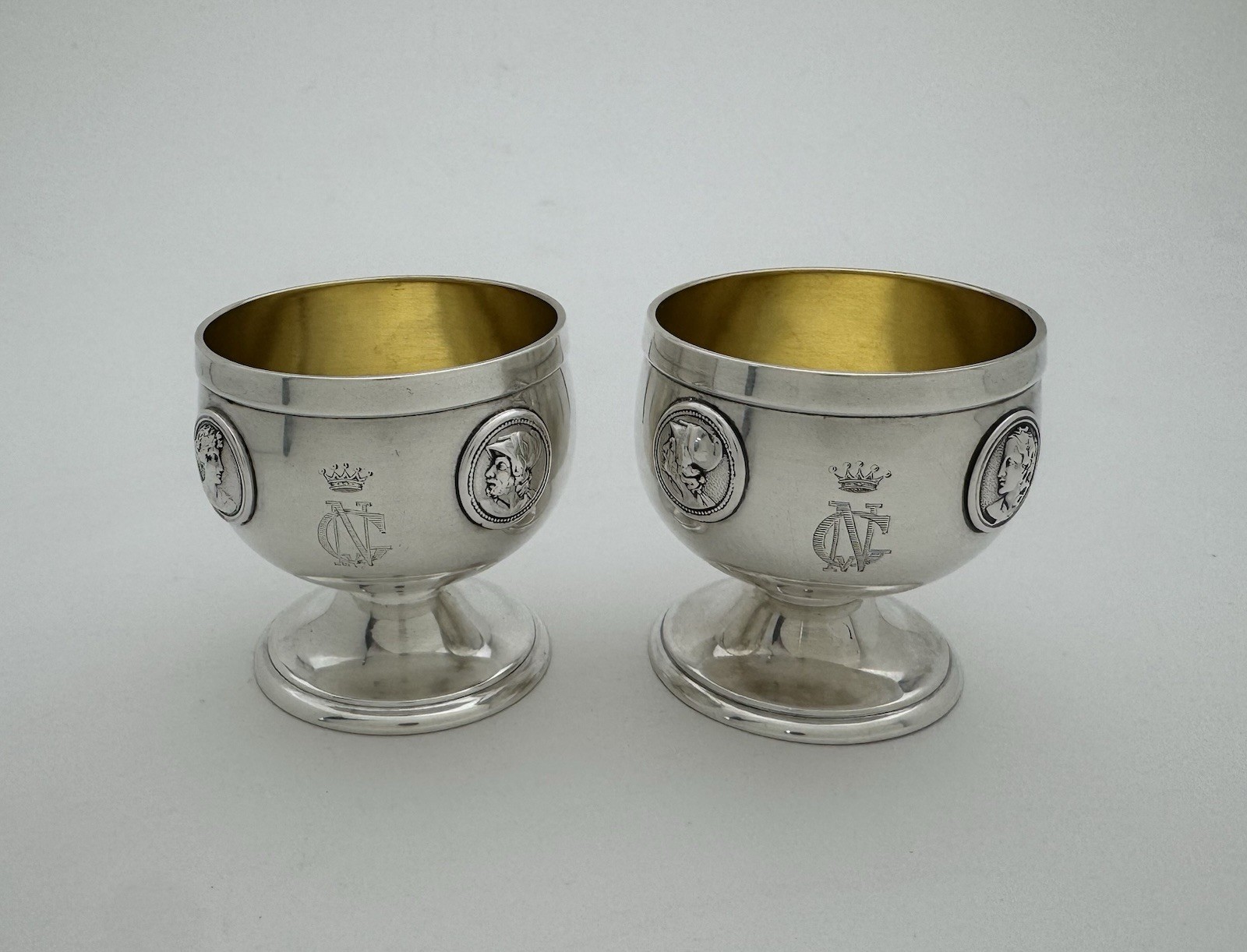 Magnificent Gorham Medallion Aesthetic Sterling Silver Gilt Master Salt Cellars