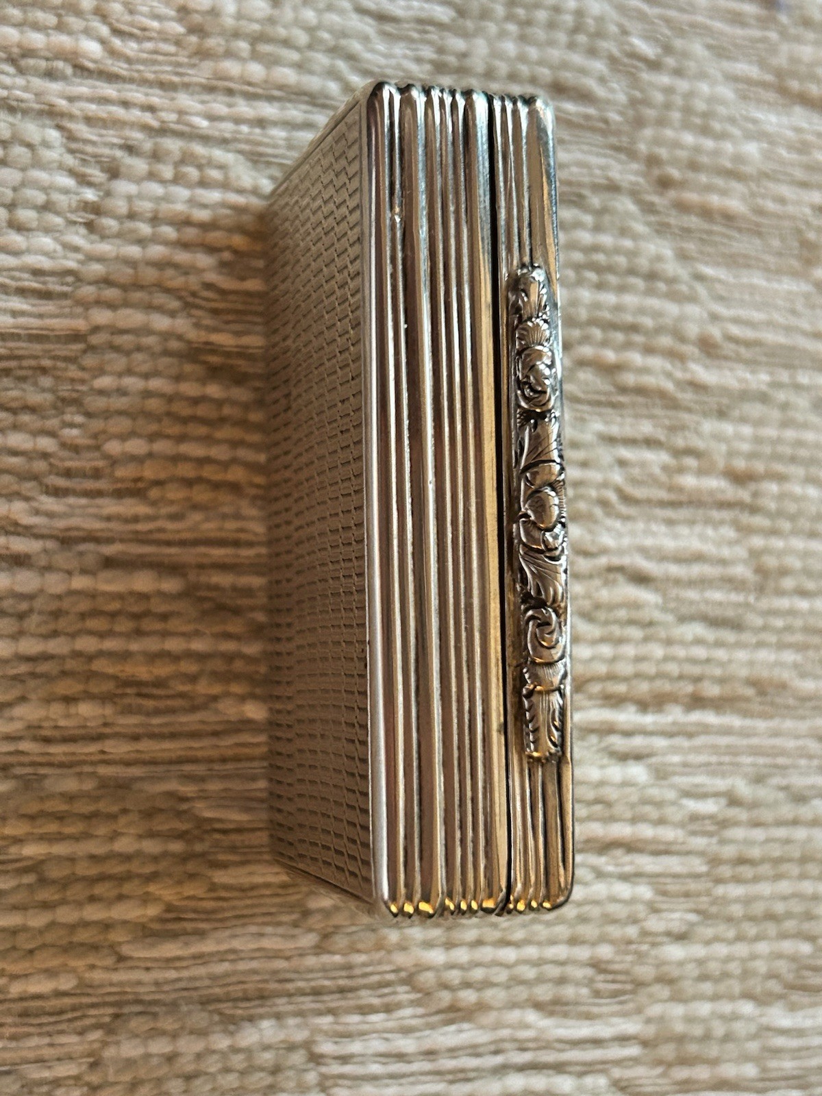 William IV Regency English Sterling Silver Snuff Box Made In 1835 In Birmingham